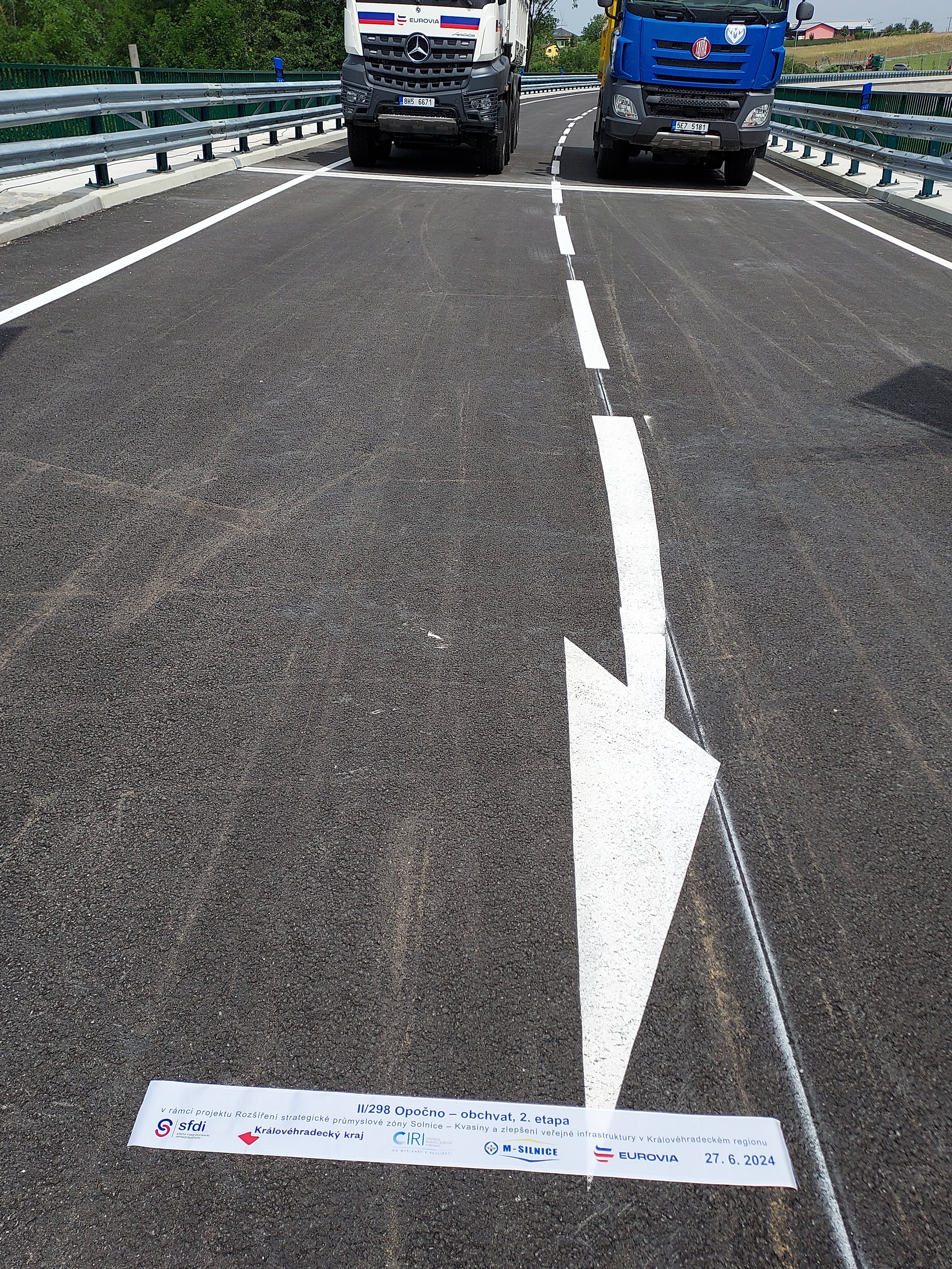 03_Opocno_paska-pres-cestu